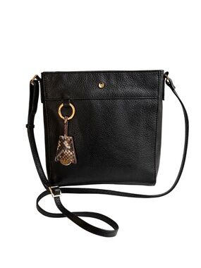 G.I.L.I. Black Leather Crossbody Bag *LIKE NEW*